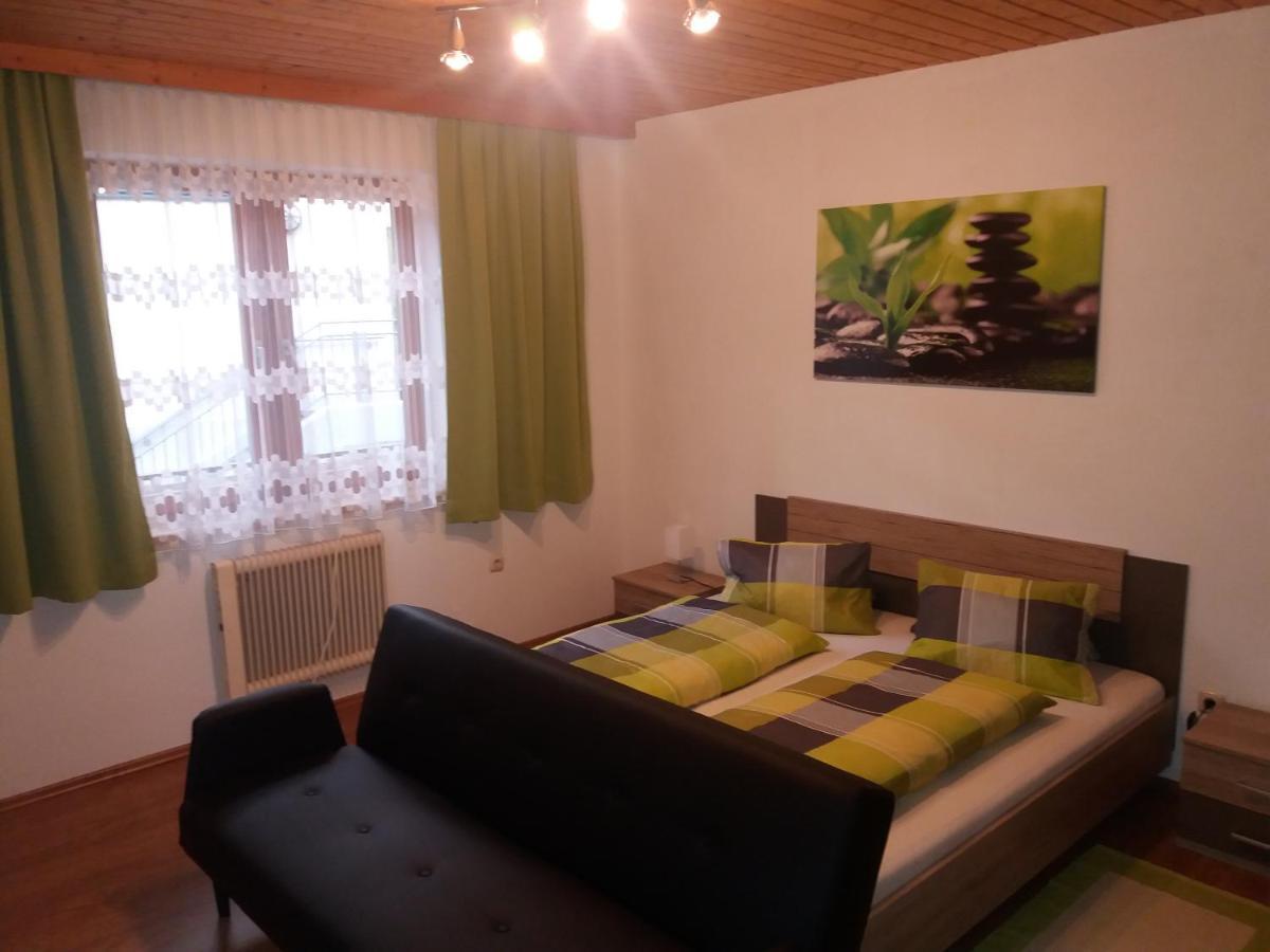 Ferienwohnung Alex Хайлигенблут Екстериор снимка